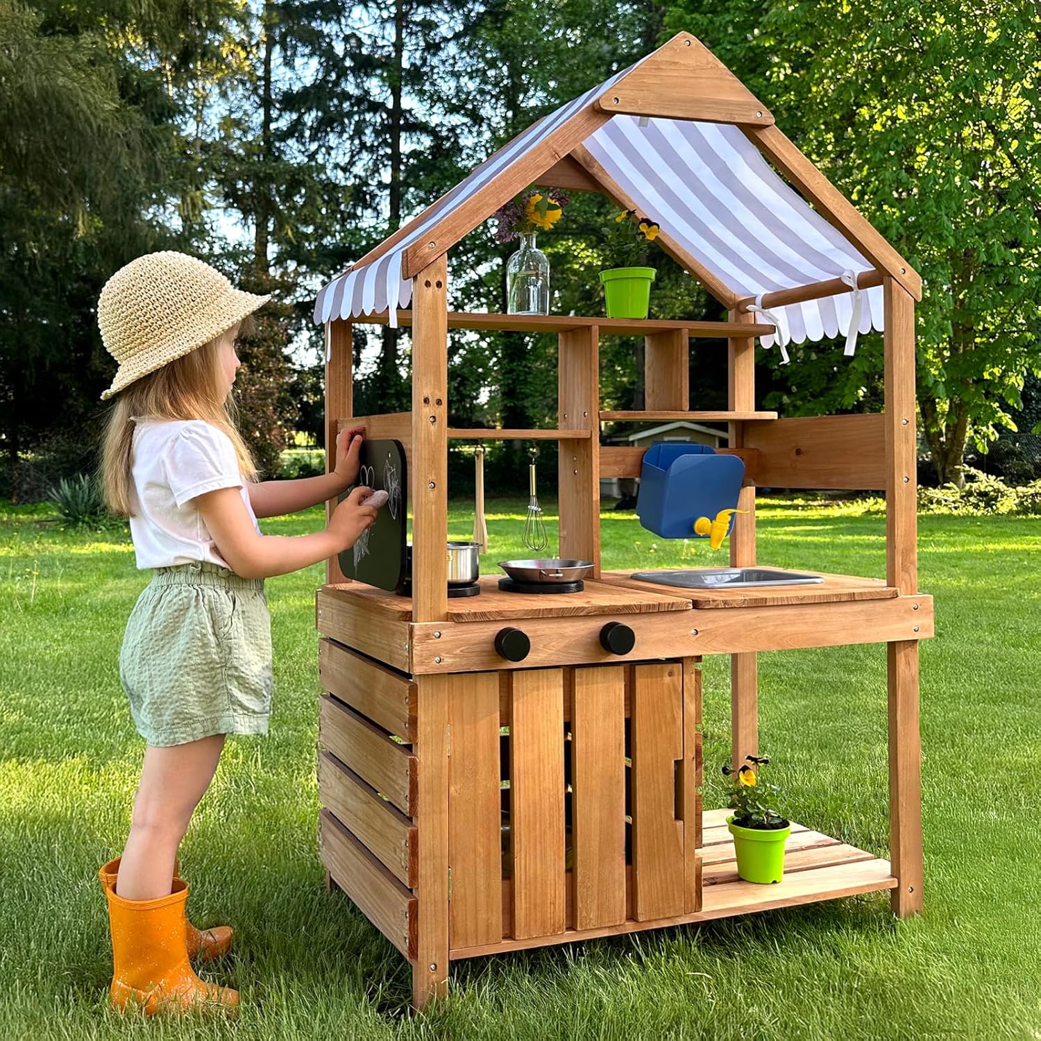 # Детский уличный игровой комп – обзор и цена Kids Outdoor Mud Kitchen